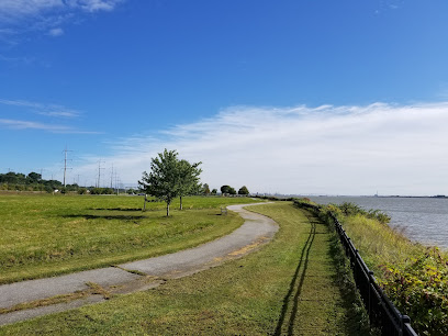 Fox Point State Park