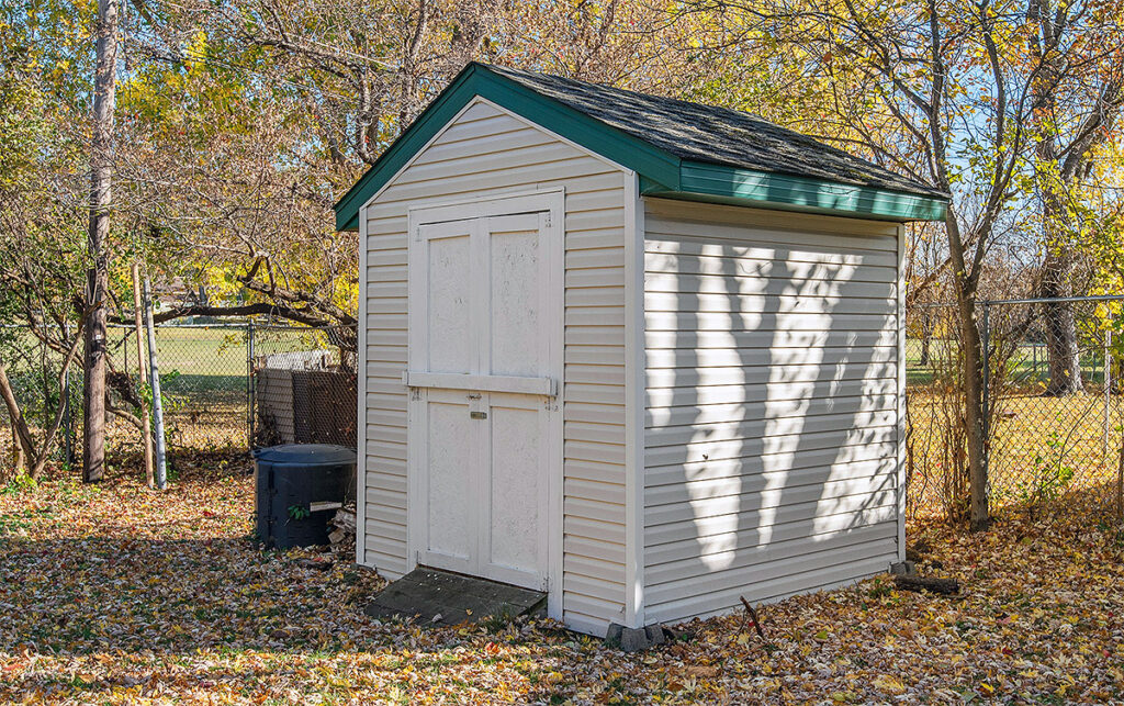 backyard sheds are ok for storing telescopes