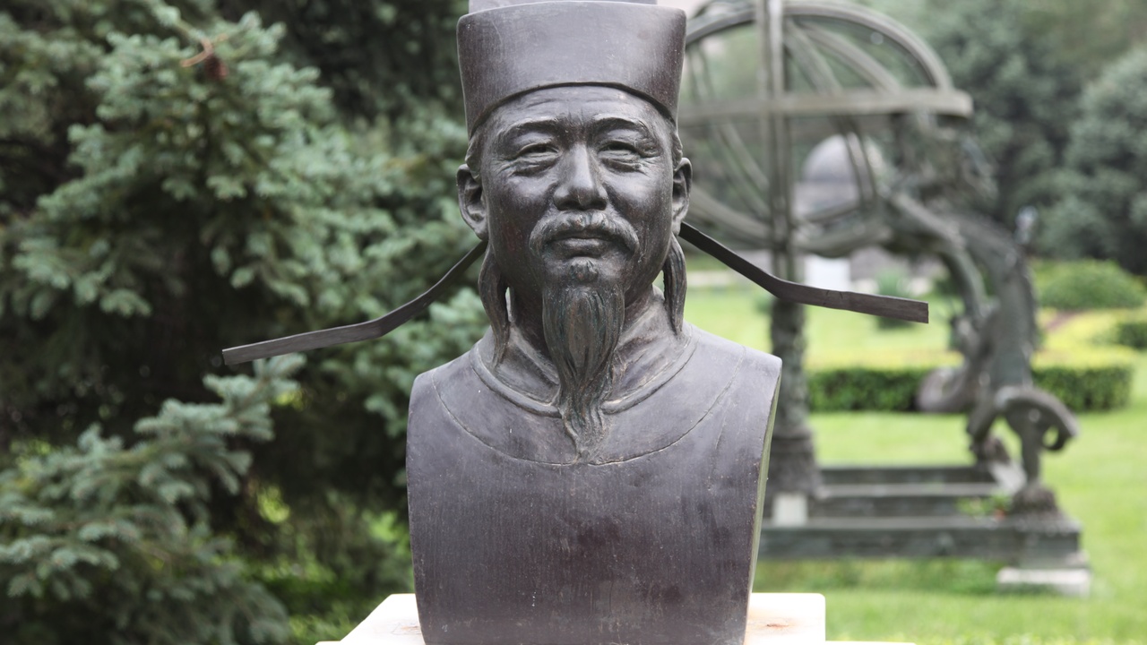 Ancient agricultural calendar markings and star charts