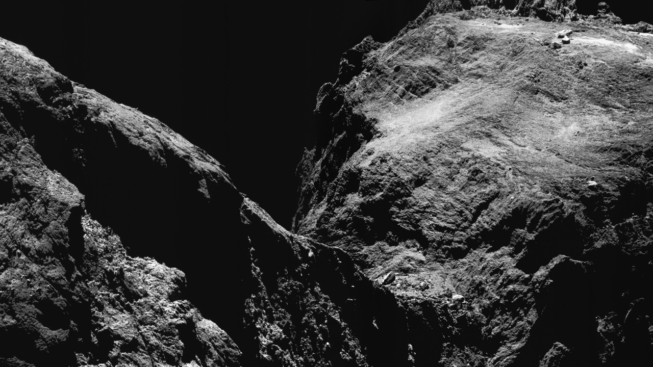 Close-up of comet nucleus and comparison with asteroid metallic composition