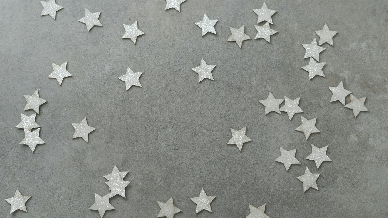 Constellation mnemonic cards and an astronomy club observing night with annotated star map